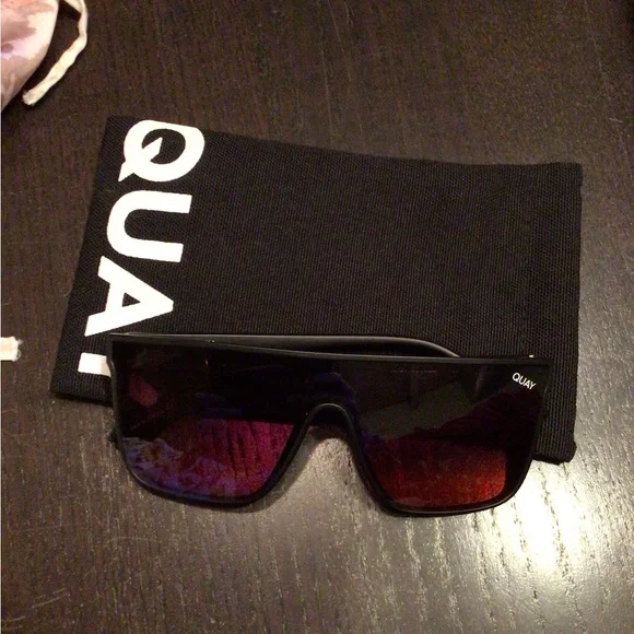 Rare Quay Nightfall pink black matte shield Sunnies Quay Australia Nightfall Sunglasses Shield Matte Black Pink  main image 3